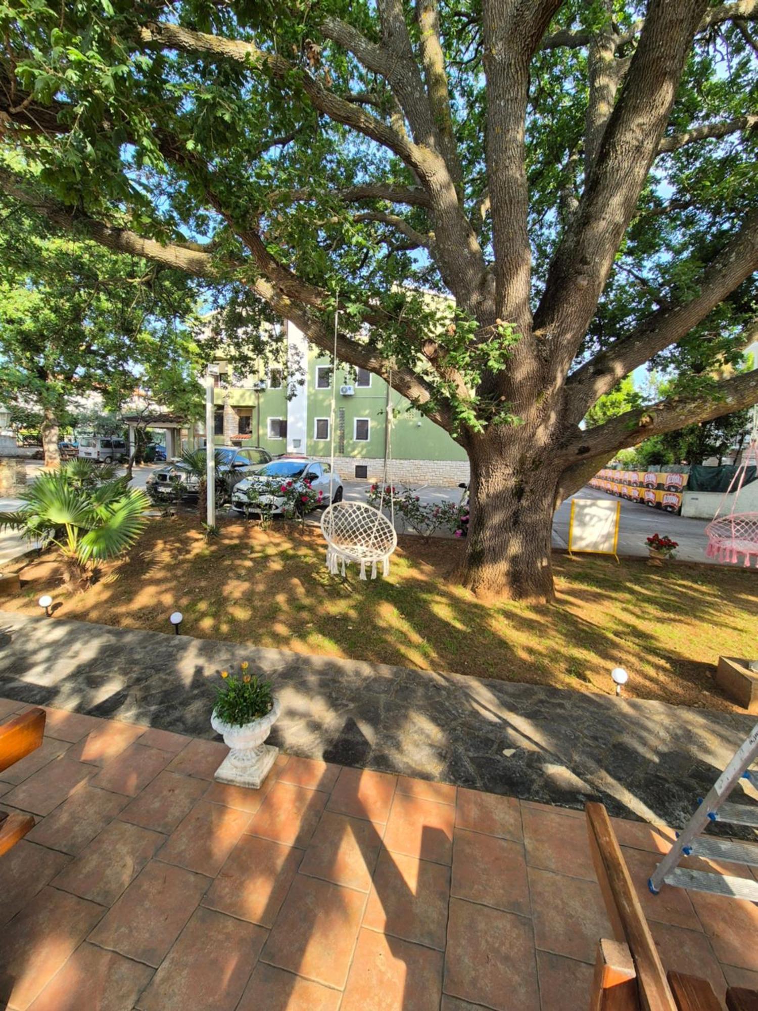 Biergarten Medulin Exteriör bild